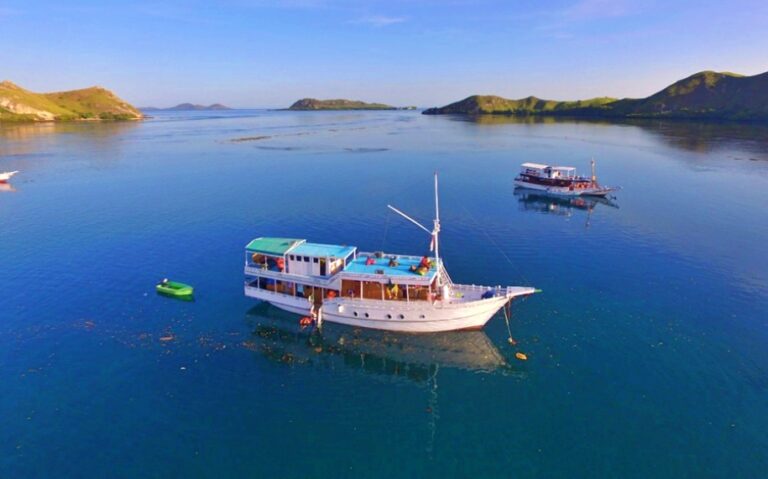 Komodo Shared Trip 2 Days 1 Night