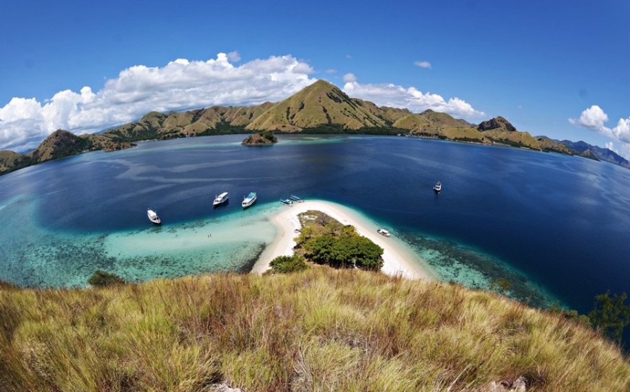 Komodo Tour 3 Days 2 Nights